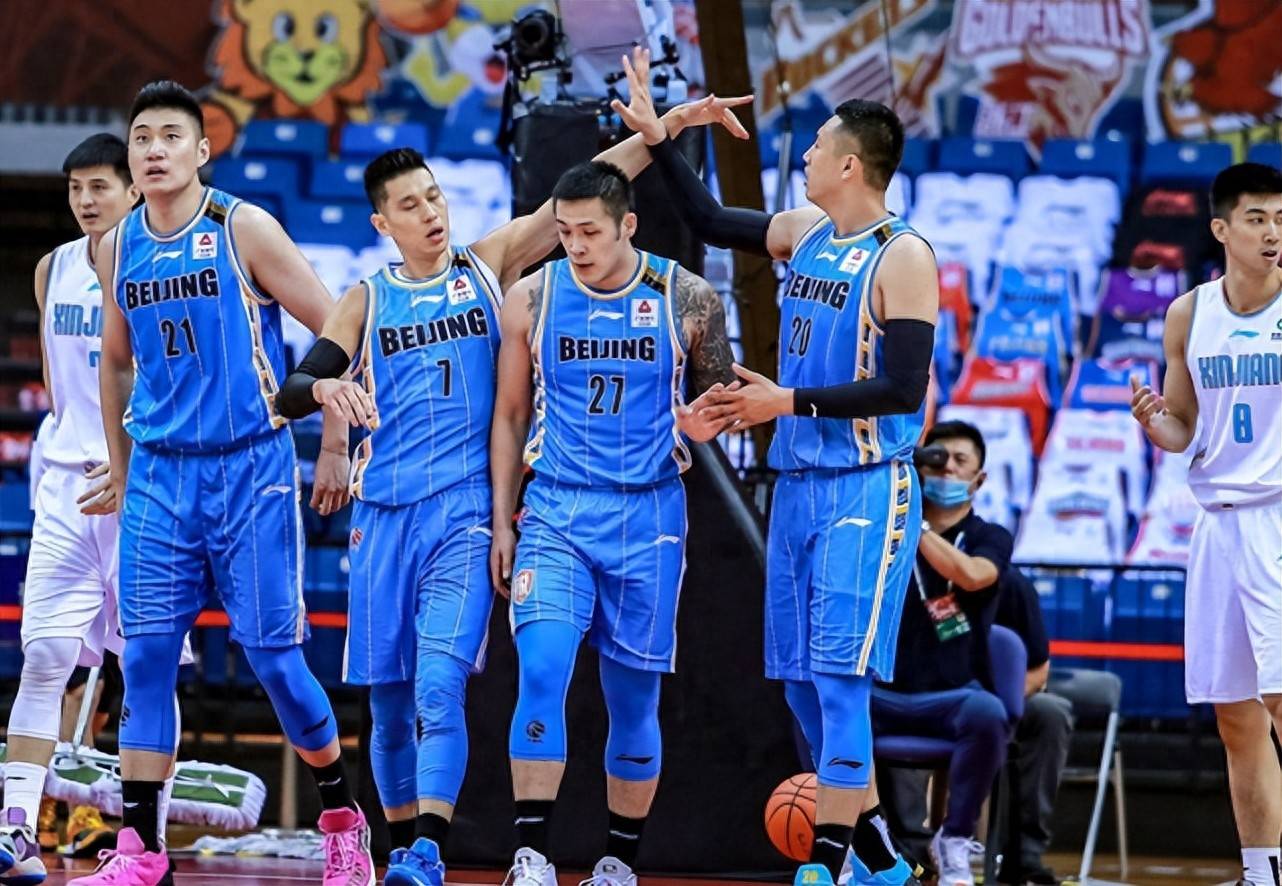 北京队在客场挑战四川展现实力 北京队在客场挑战四川展现实力