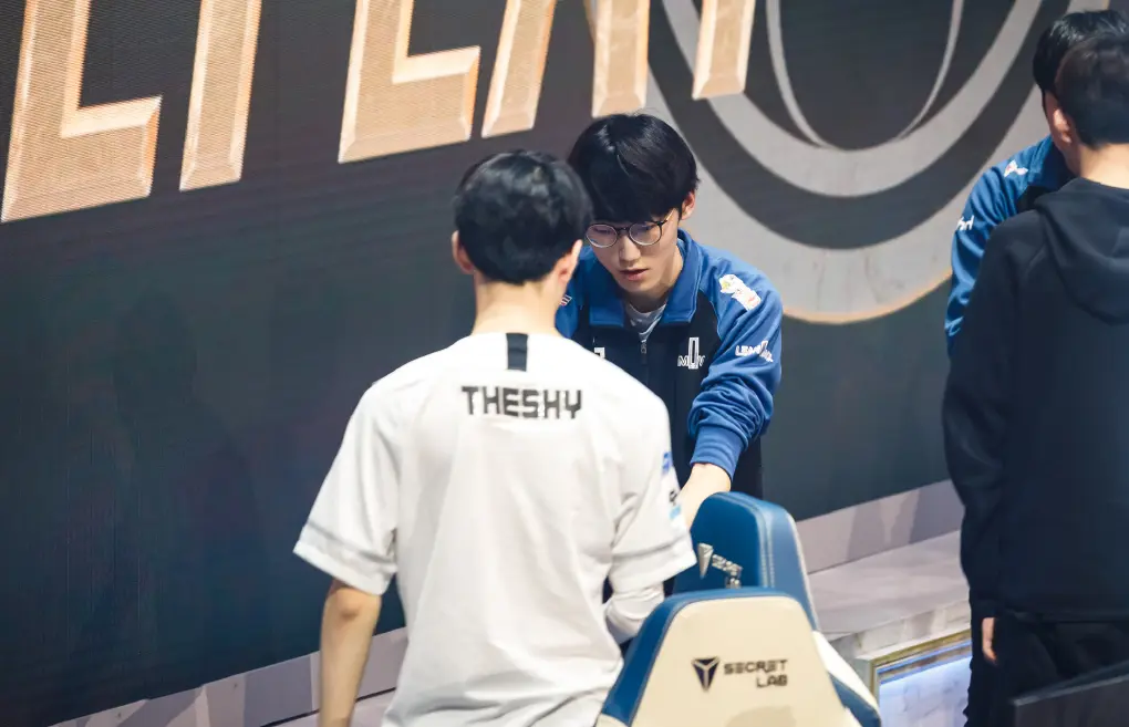 开云官网-关于GEN翻盘C9，Oner线上压制力十足焦点之战小组赛，留下经典瞬间的信息