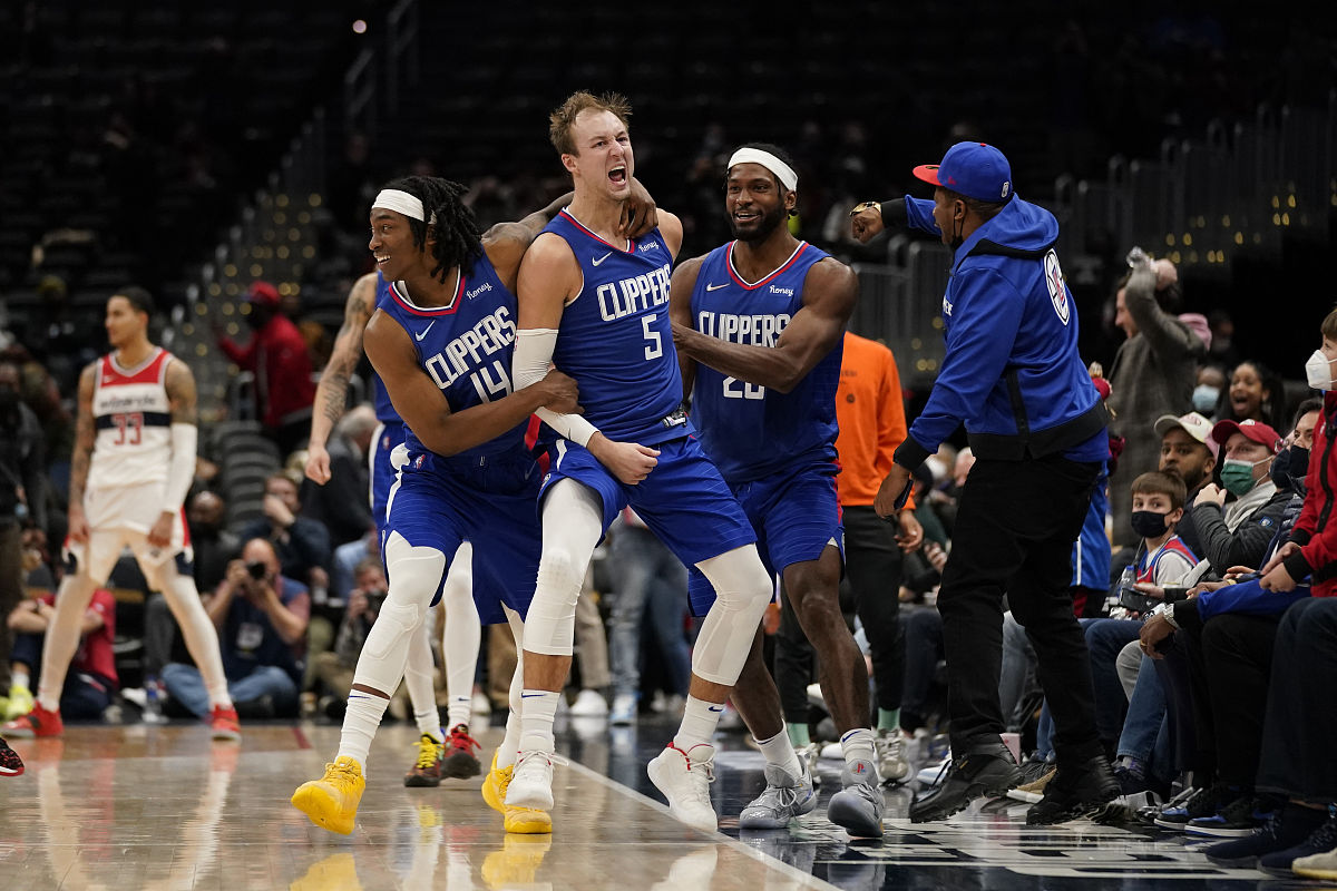 步行者击败尼克斯,盼望摆脱连败 步行者击败尼克斯,盼望摆脱连败