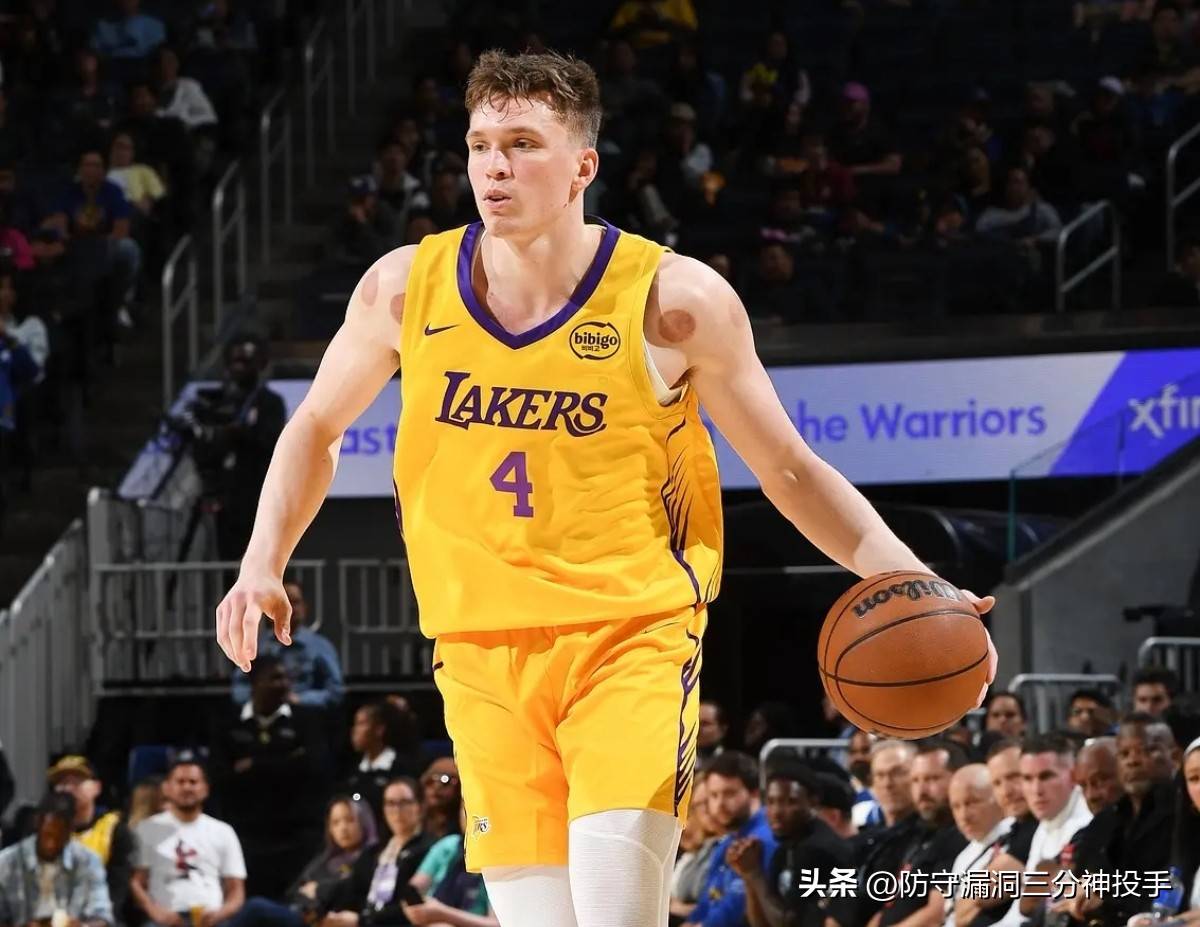 湖人逆转独行侠,四连胜 湖人逆转独行侠,四连胜