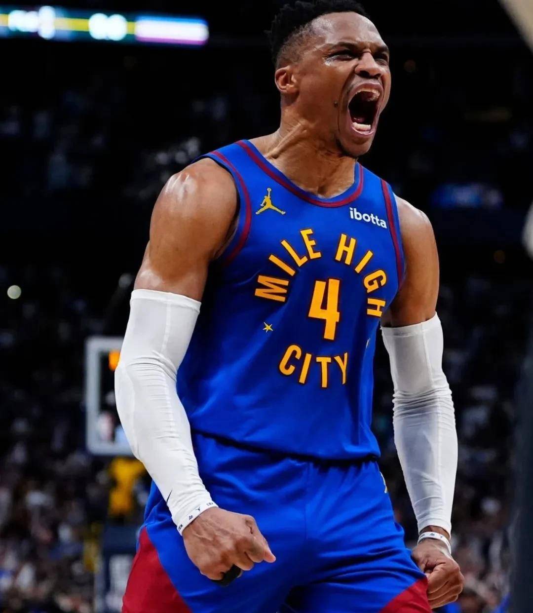 快船击败掘金,晋级西部半决赛 快船击败掘金,晋级西部半决赛