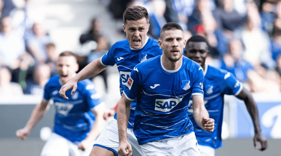 关于弗赖堡逆转胜霍芬海姆,挺进积分榜前列的信息 关于弗赖堡逆转胜霍芬海姆,挺进积分榜前列的信息