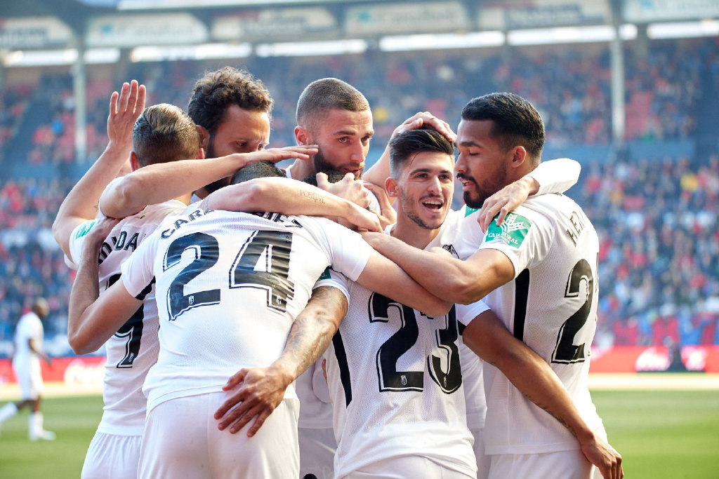 关于奥萨苏纳主场拿分,提升积分榜排名的信息 关于奥萨苏纳主场拿分,提升积分榜排名的信息