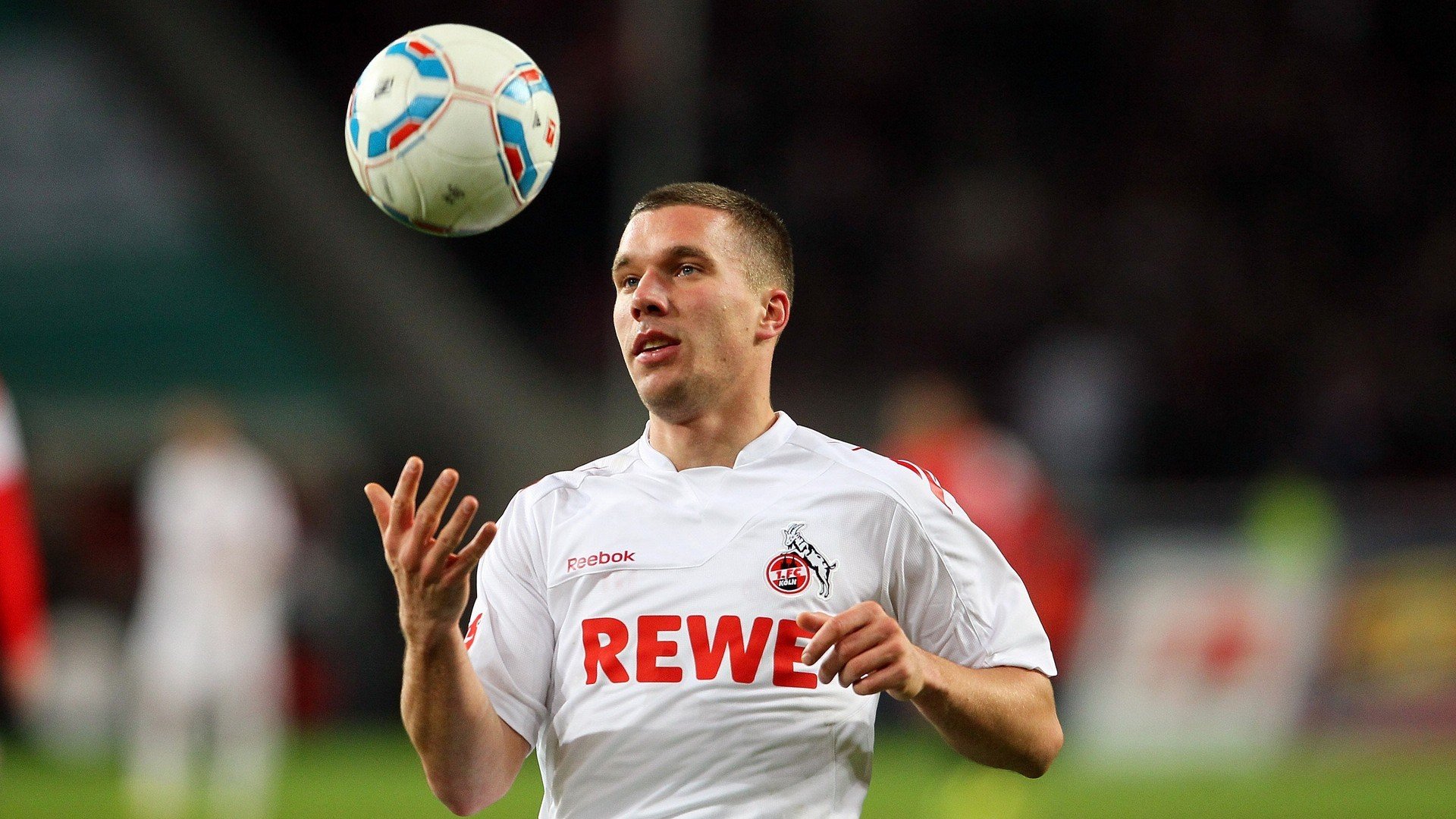 绿茵魔法与稳定咏唱,欧冠半决赛之夜的启示